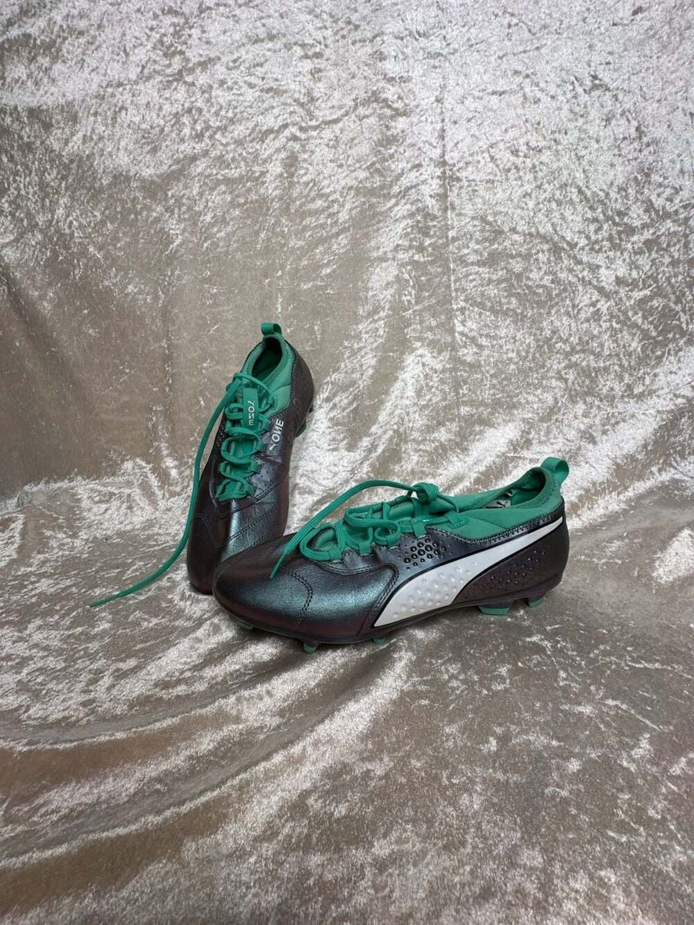 Puma One 2 IL LTH FG Soccer Shoes Size 10 Green Black